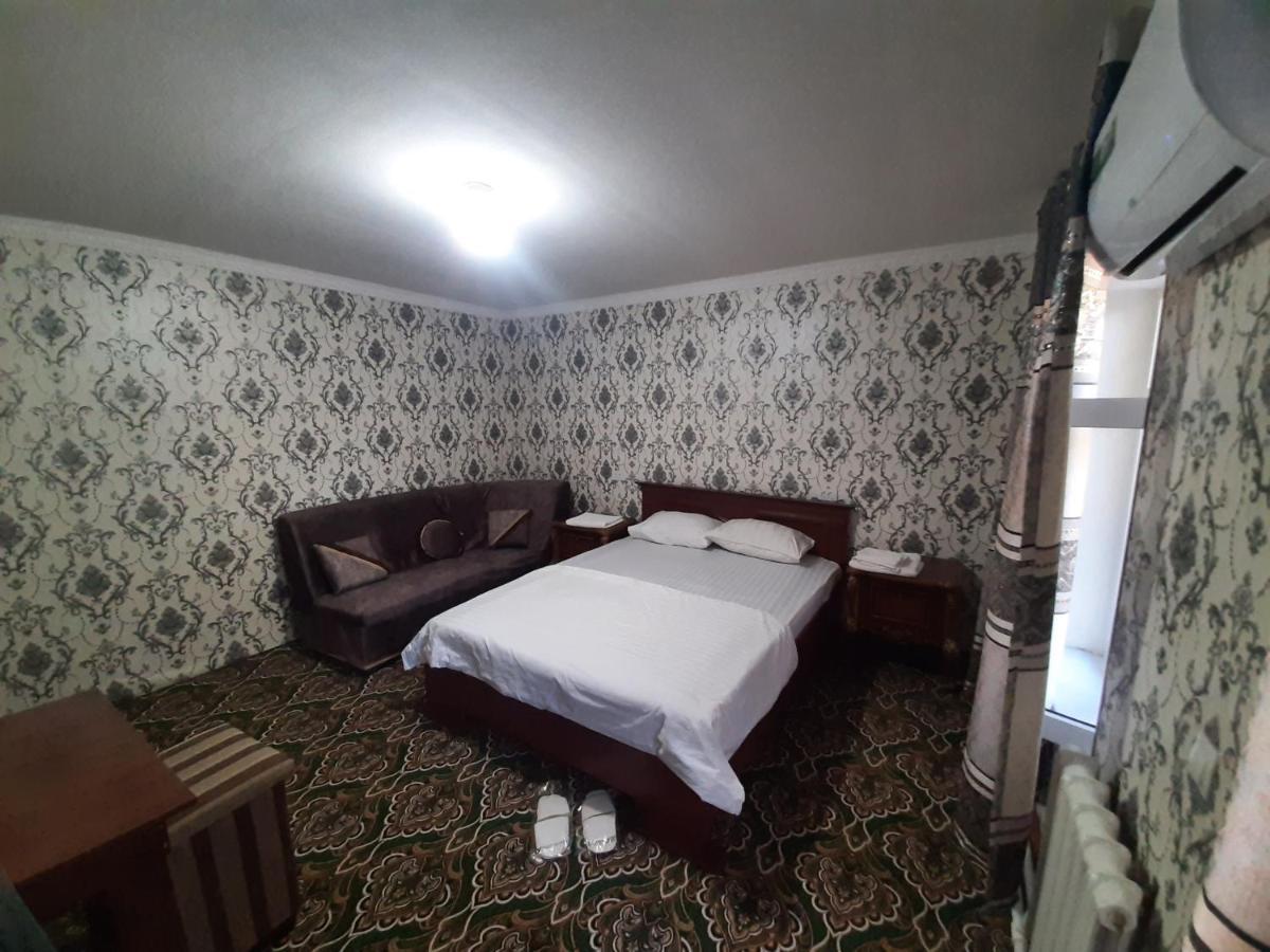 Dilnura Guest House Buchara Exteriör bild